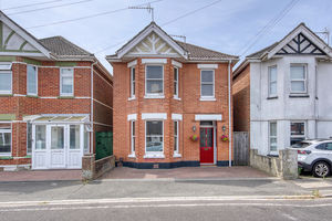 Front External- click for photo gallery